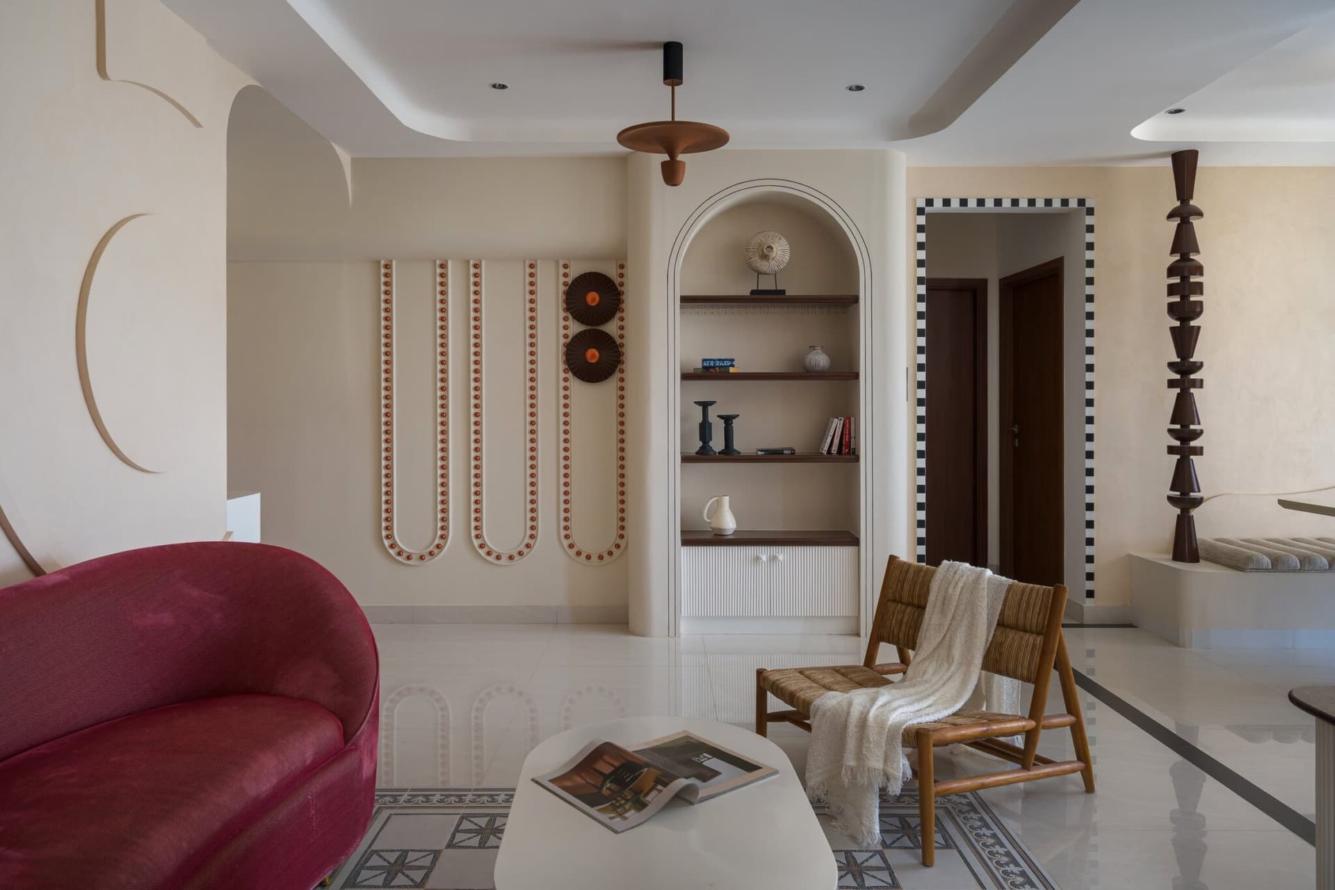 The Form House: A Chennai Home Where Curves Carry the Conversation — Reflection Matters, Perungudi, Chennai