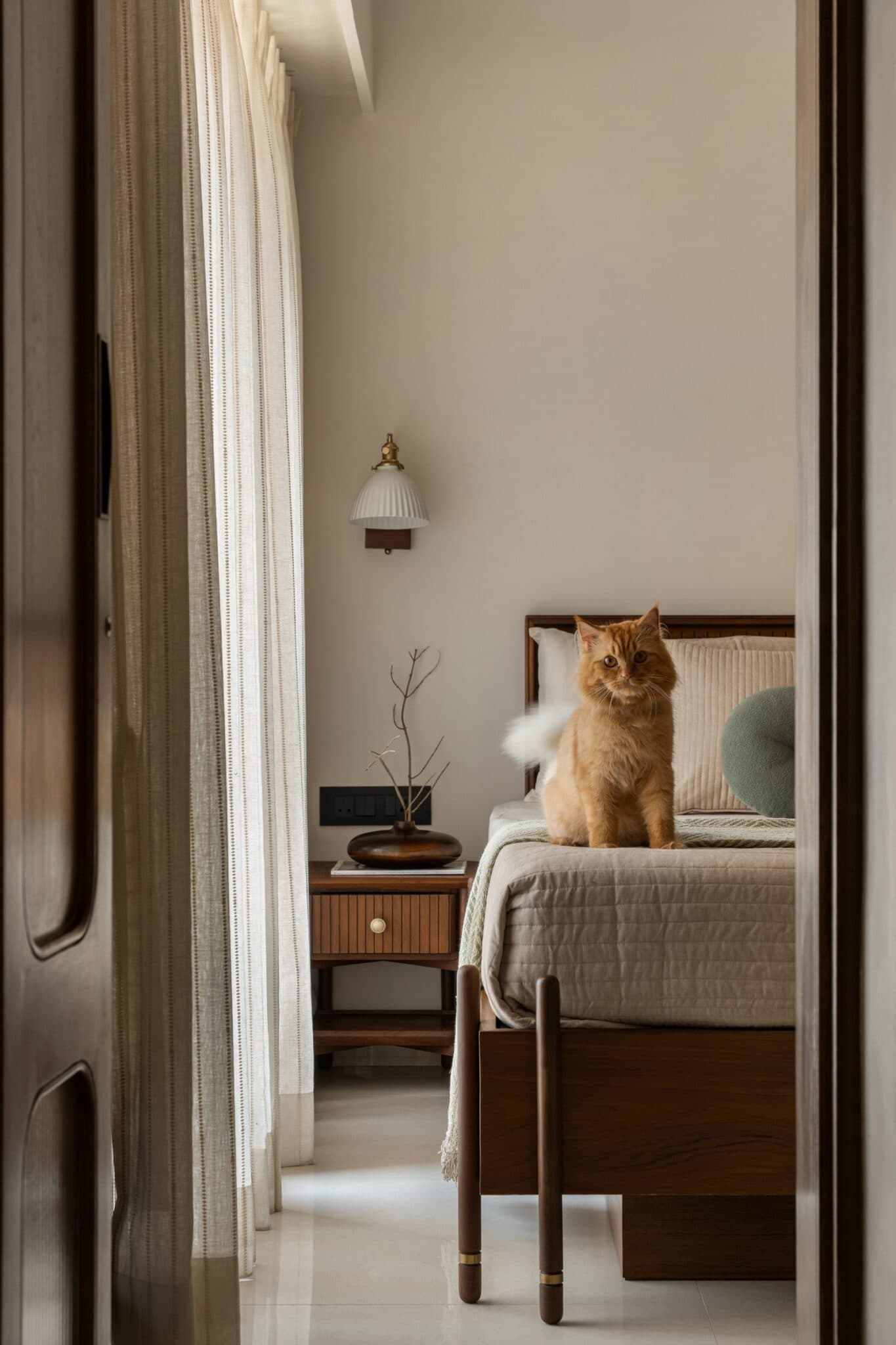 Swaalay: A 400-Square-Foot Navi Mumbai Studio Apartment That Refines, Not Restricts — Ikshhana Design Studio, Navi Mumbai, Maharashtra