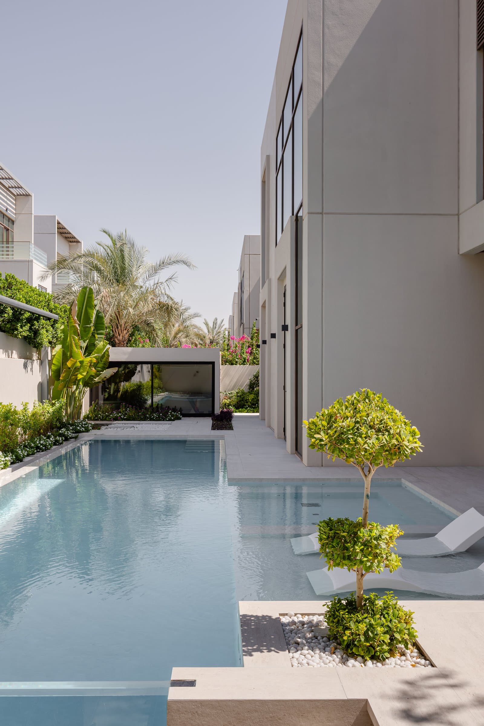 Featured: Millennium Estates Villa: A Study in Volume, Contrast, and Contemporary Living by Rasha Khattar Studio in Meydan, Dubai