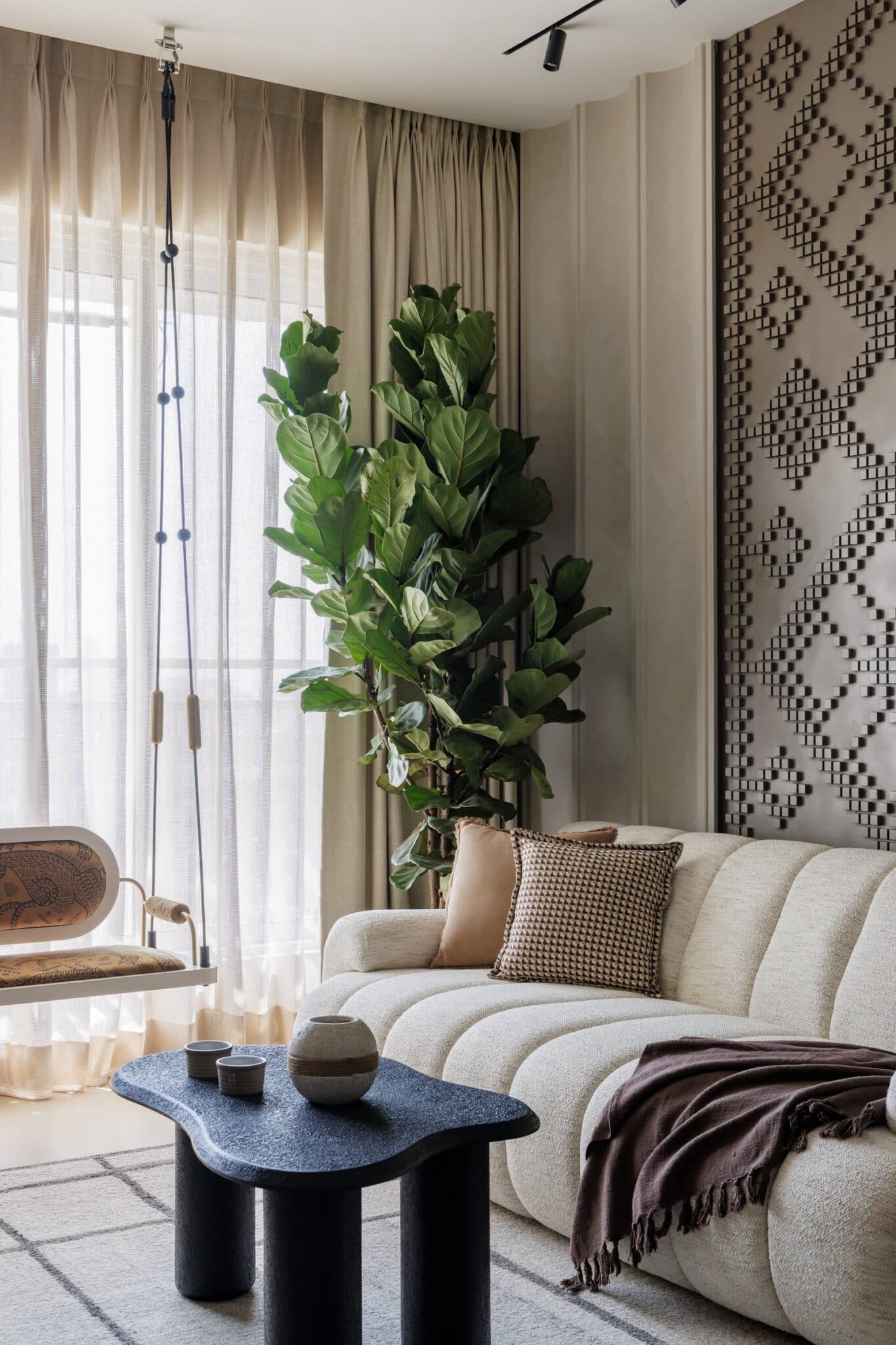 Casa Sable: A Mumbai Apartment Where Minimalism Learns the Language of Warmth — , Mumbai